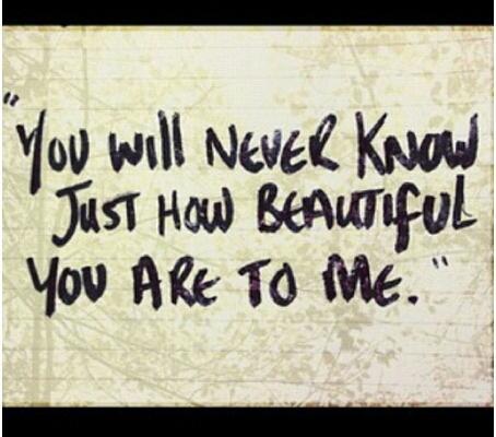 Love Quotes to make her feel Beautiful